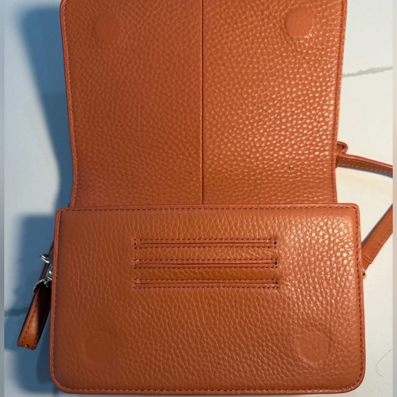 Dagne Dover peach leather crossbody bag - Picture 10 of 16